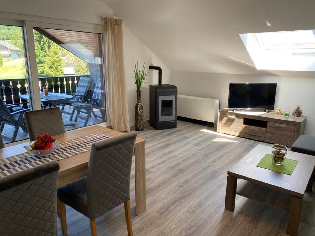 Ferienwohnung Frieda Mit Ueberdachtem Balkon Winterberg Exterior photo